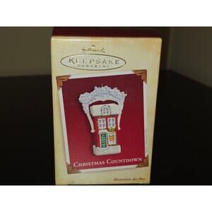 Christmas Countdown Hallmark Keepsake Ornament 2005 NIB